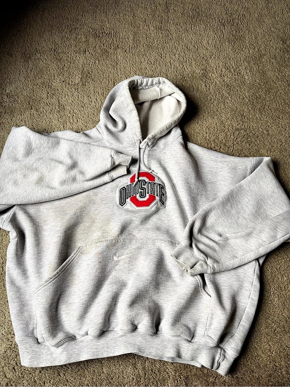 Nike Vintage Ohio State Buckeyes Swoosh Hoodie Ohio State Buckeyes Swoosh Hoodie